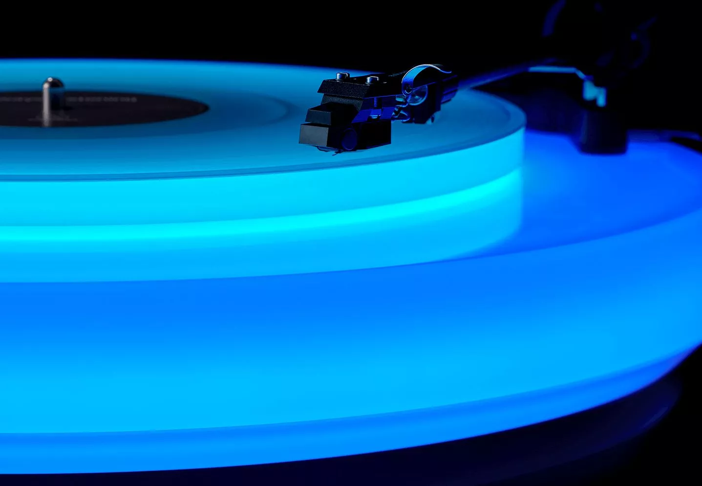 The Hotaru turntable "adds an enticing visual element to analog audio, creating a multisensory engagement with the music"