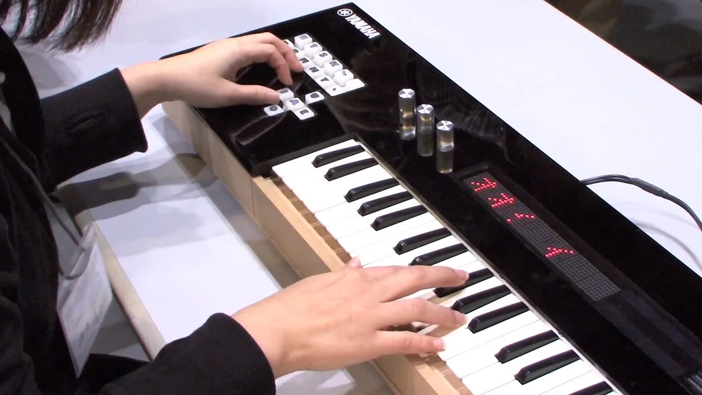 The Vocaloid keyboard lets users synthesize a singing voice in real time (Photo: DigInfo)