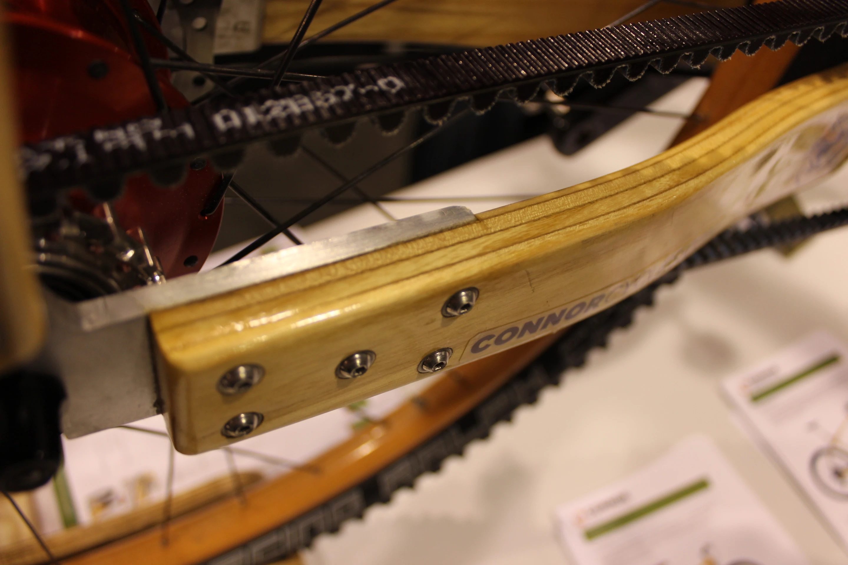 Layers of Kevlar have been sandwiched inbetween wood in the rear triangle, with aircraft-grade epoxy used to laminate the layers together