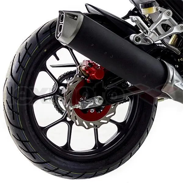 The Venom a single rear shock absorber and a lush instrument cluster
