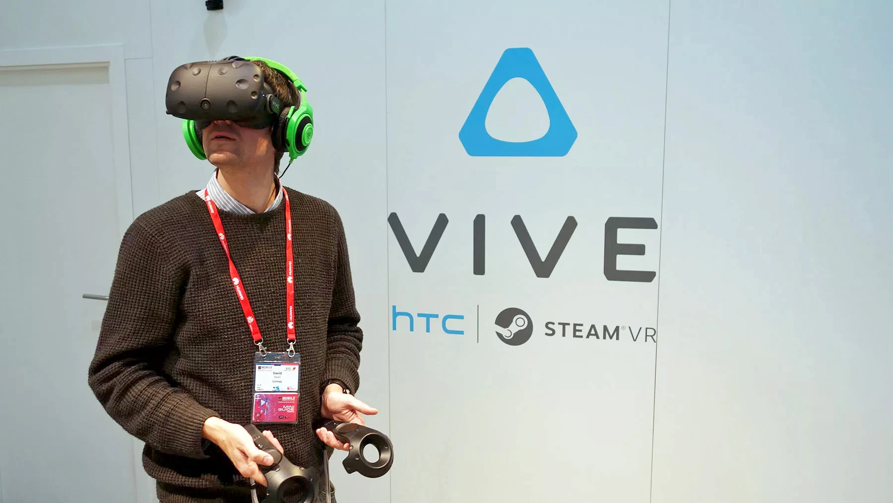 Enjoying room-scale VR with the HTC Vive