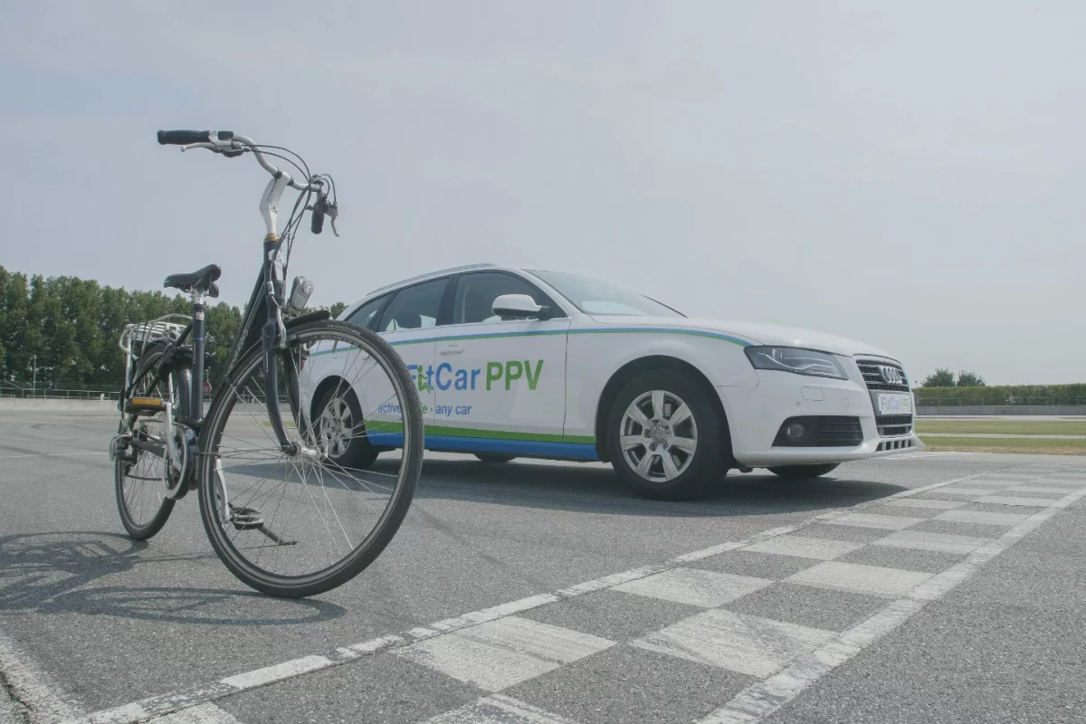The FitCar PPV was created by Saudi-based inventor called Nasser Al Shawaf and is based on a stock standard Audi A4 Avant