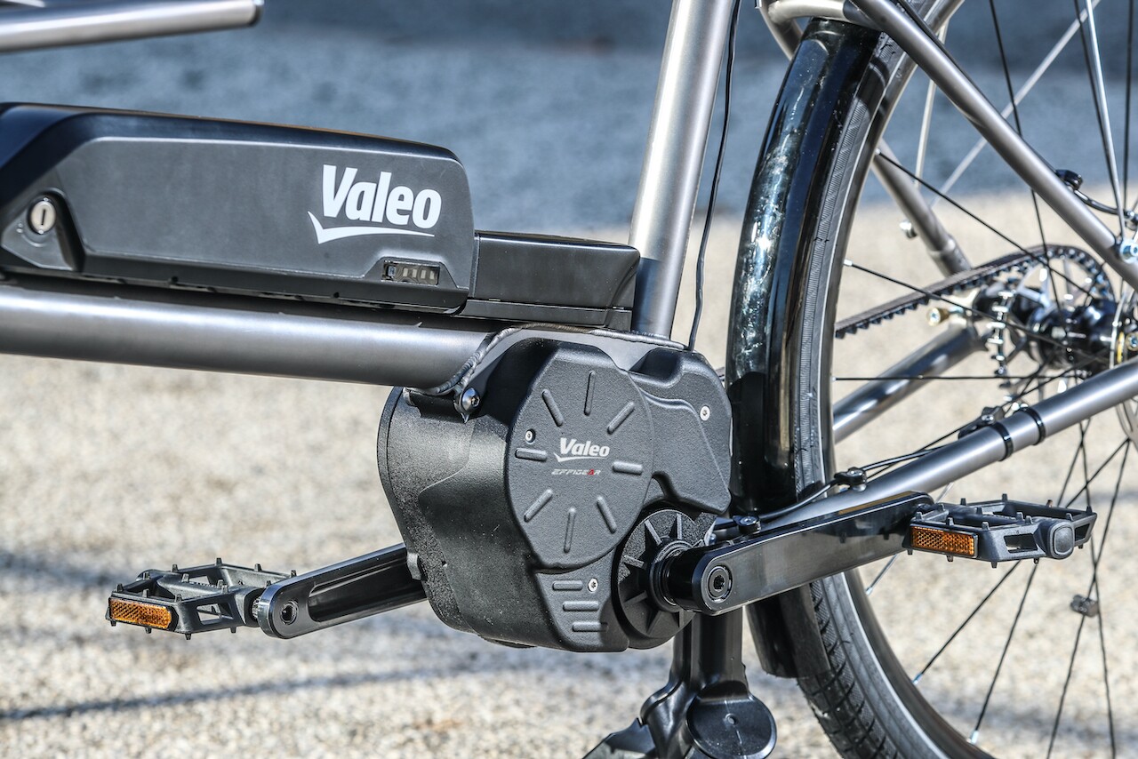 Valeo combines an ebike motor and an automatic gearbox in one unit