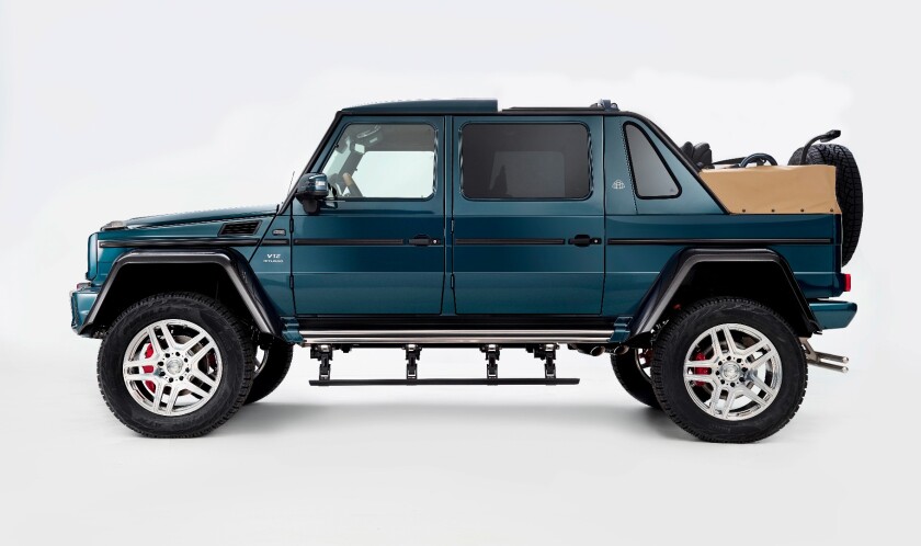 The G650 Landaulet with roof down but side steps raised
