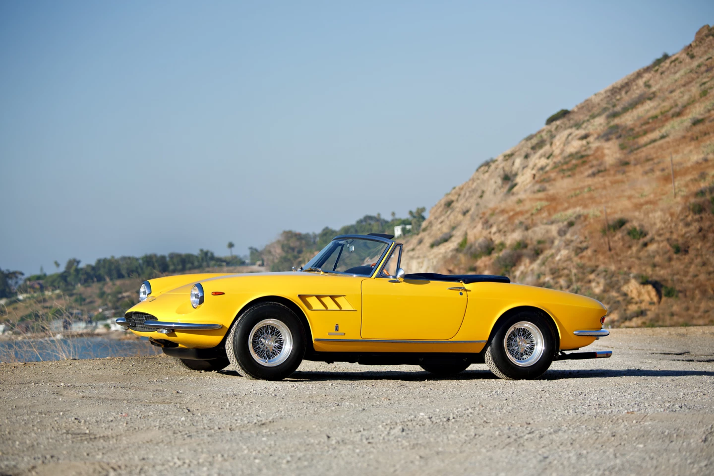 1967 Ferrari 330 GTS