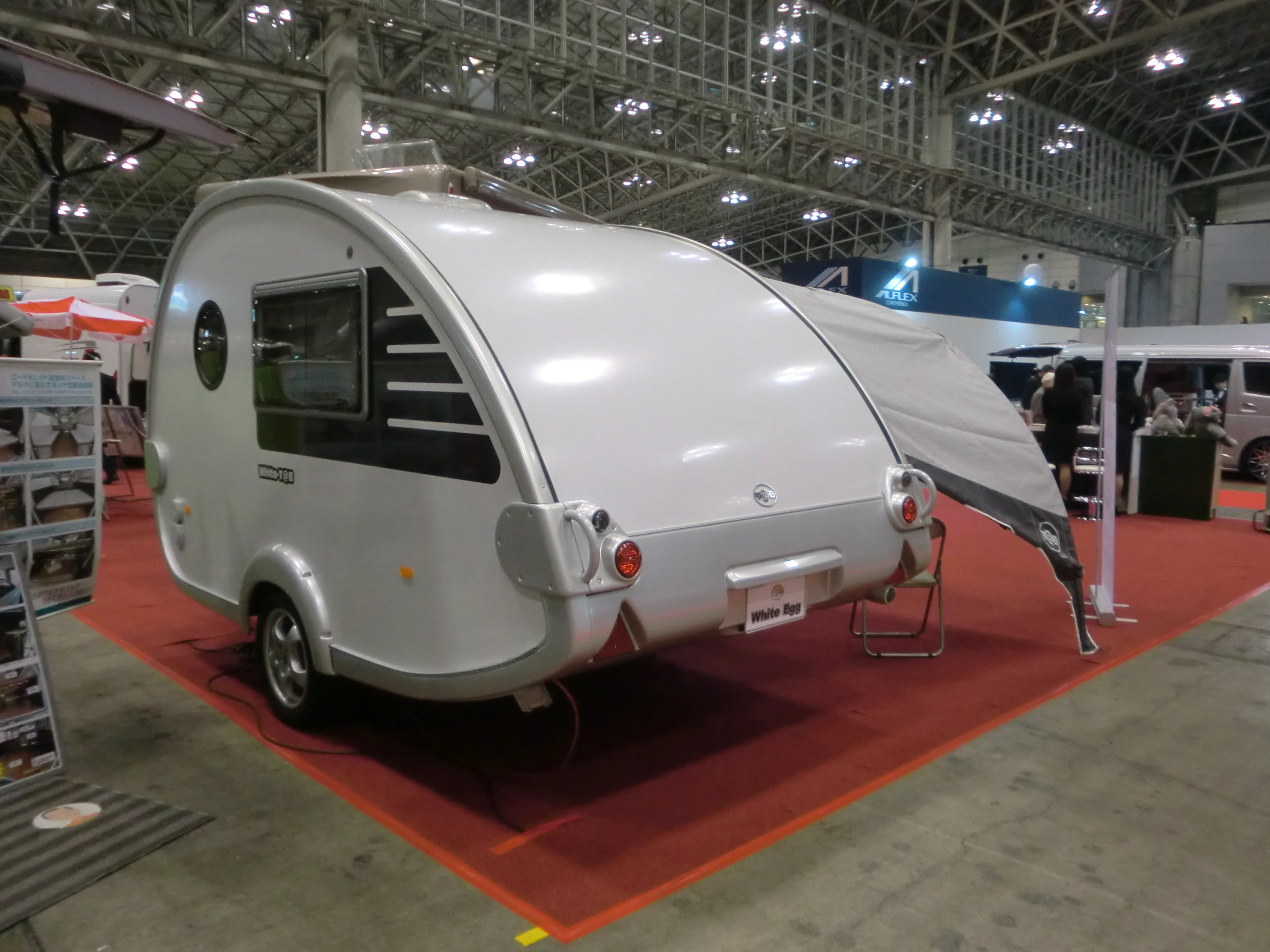 This T@B from a German company Knaus Tabbert cuts quite a distinctive shape (Photo: Stephen Clemenger/Gizmag.com)