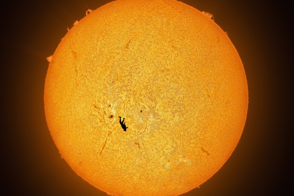 How 2025's most famous astrophotograph was shot