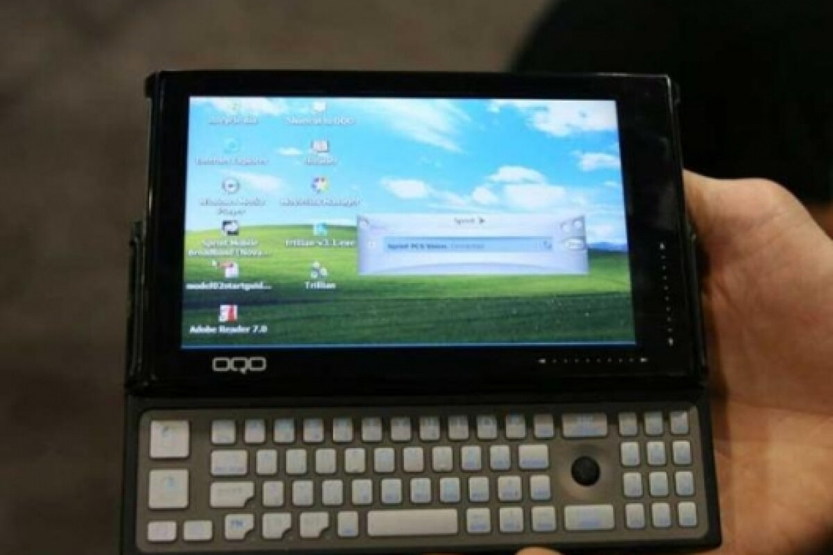 OQO 02 ULTRA MOBILE PC - the World