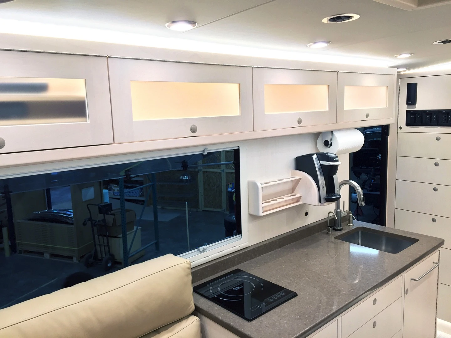 Inside the 2017 EarthRoamer XV-LTS