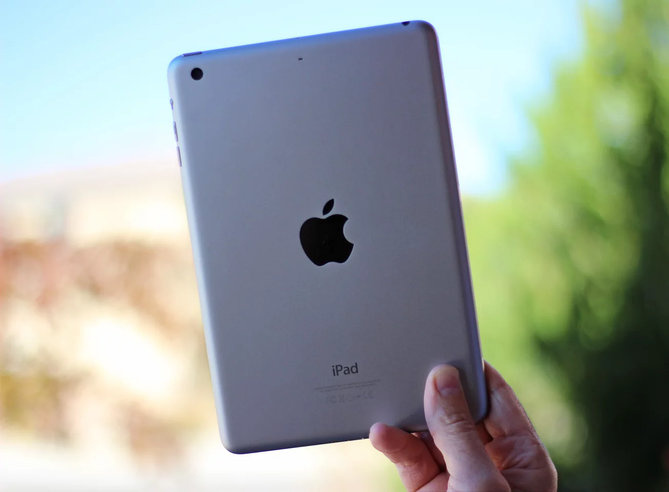 That aluminum unibody build should also look familiar (Photo: Will Shanklin/Gizmag.com)