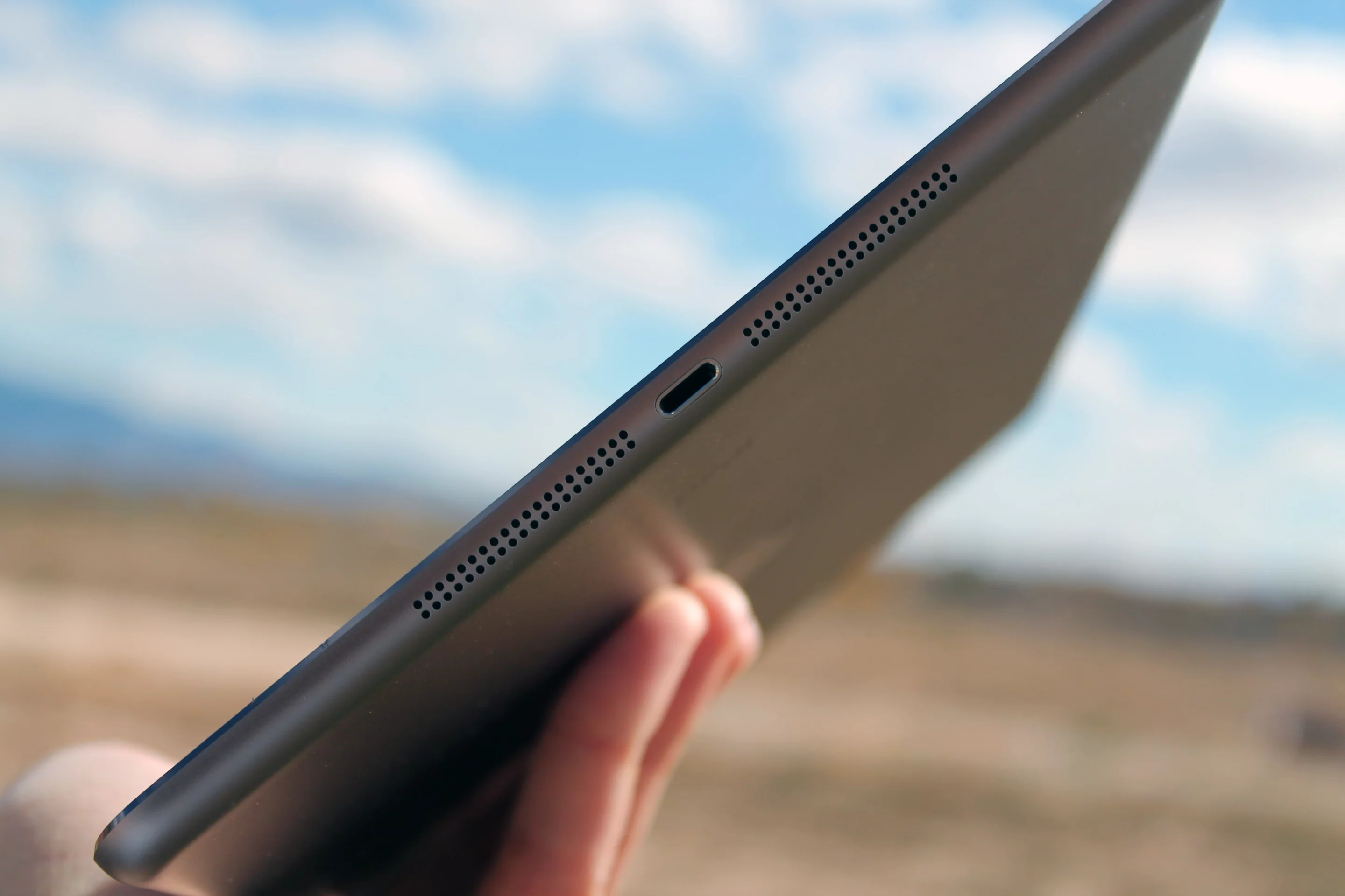 This is the second 9.7-in iPad to use Apple's Lightning port