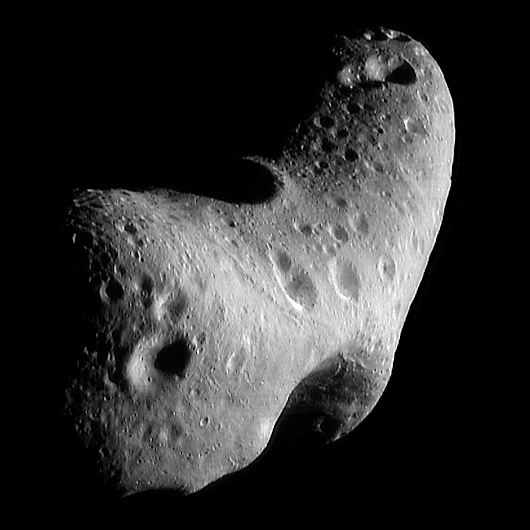 The north polar region of near-Earth asteroid 433 Eros as imaged by the NEAR Shoemaker probe (Image: NASA)