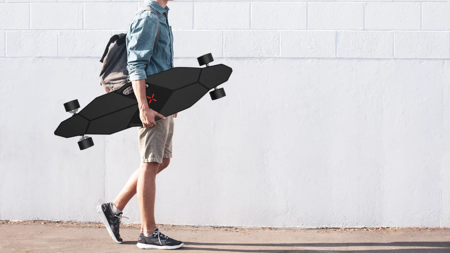 The M1 electric skateboard offers a top speed of 22.5 mph and per-charge range of 12.42 miles