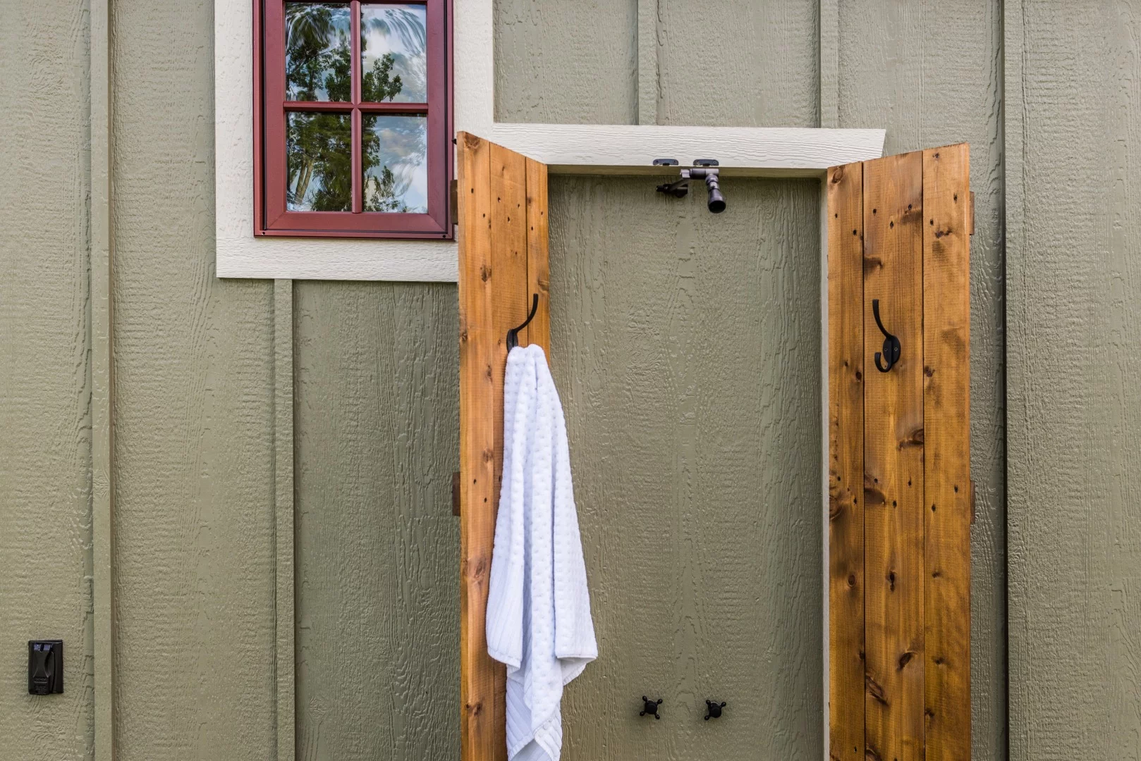 The Denali's outdoor shower