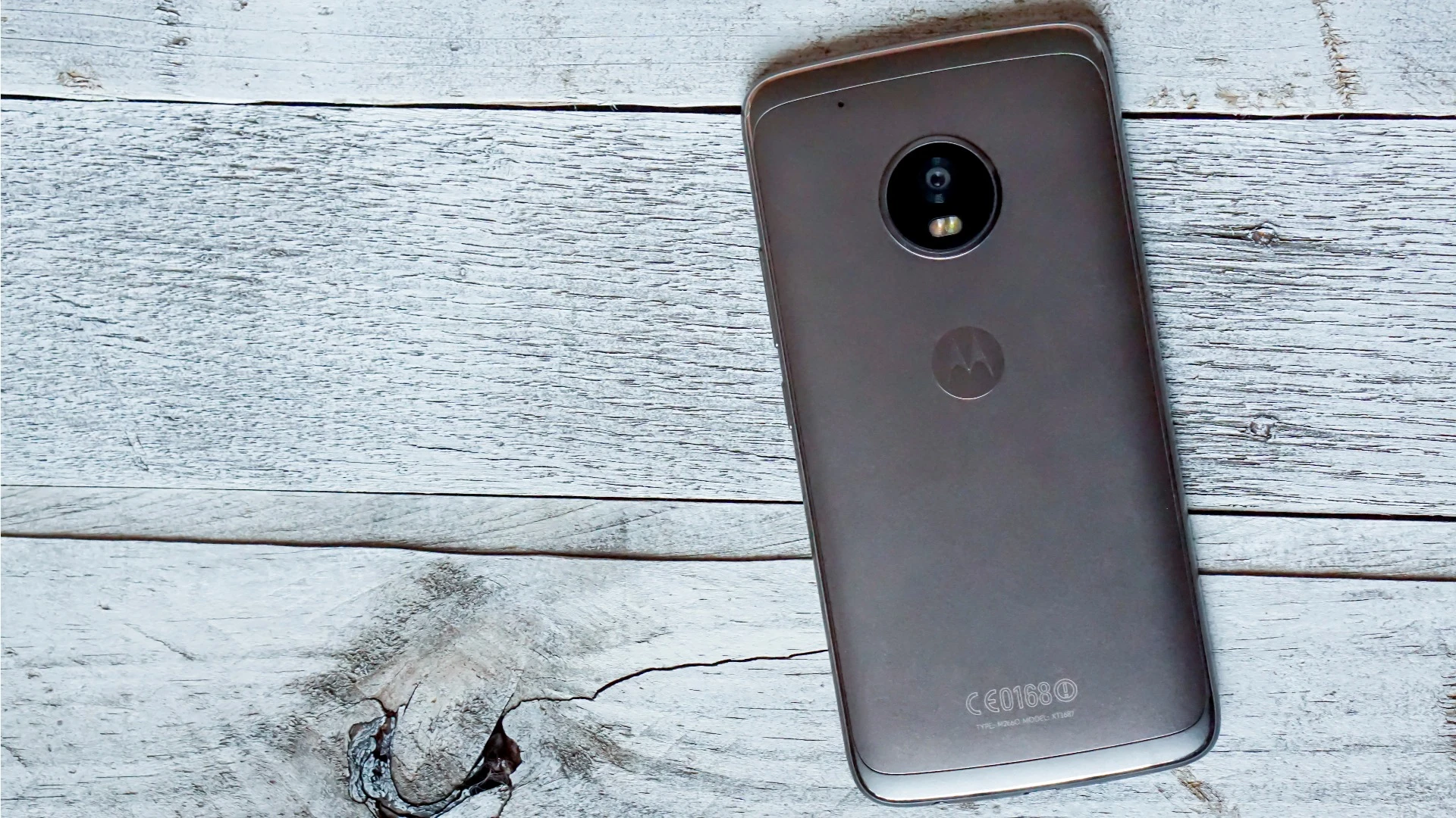 Back of the Moto G5 Plus