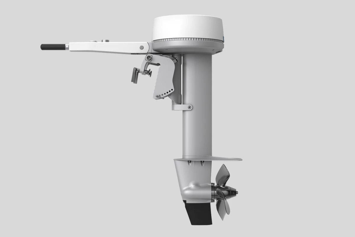 The full Propel S1 electric outboard weighs around 104 lb (battery not included)
