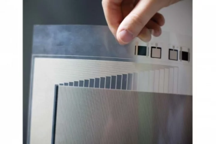 A sheet of plastic that has been imprinted with thin lines of conductive metal (Images: Porter Gifford)