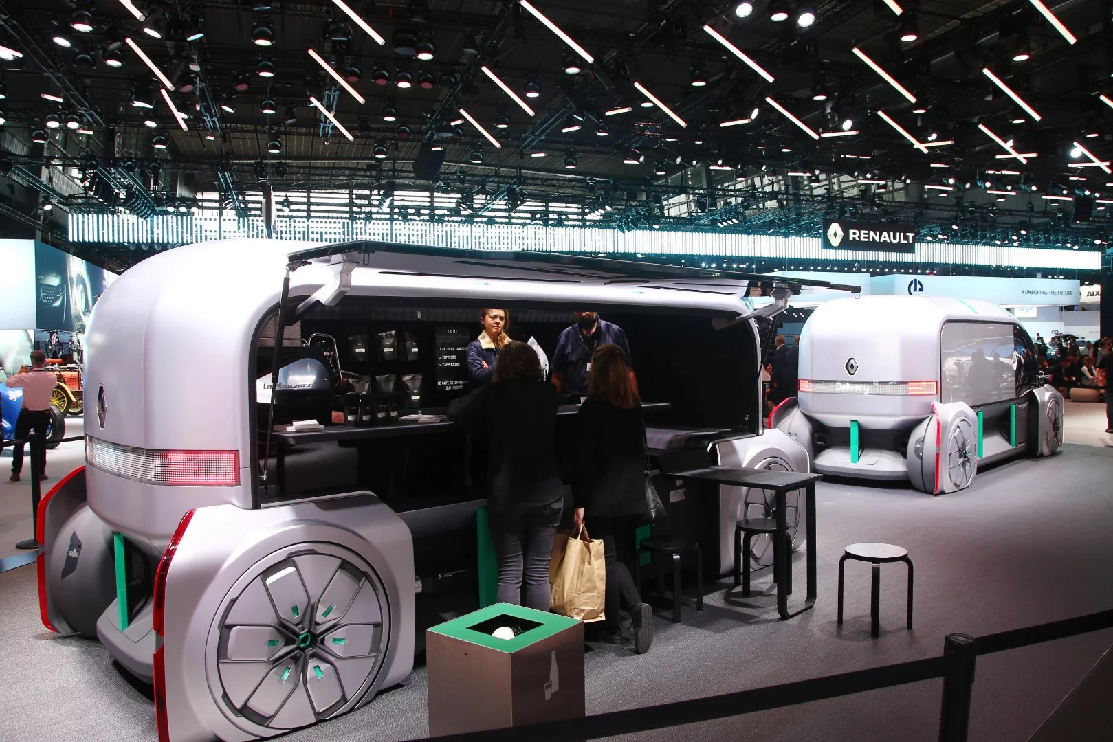 Along with the EZ-Ultimo, Renault shows the EZ-Pro autonomous delivery concept