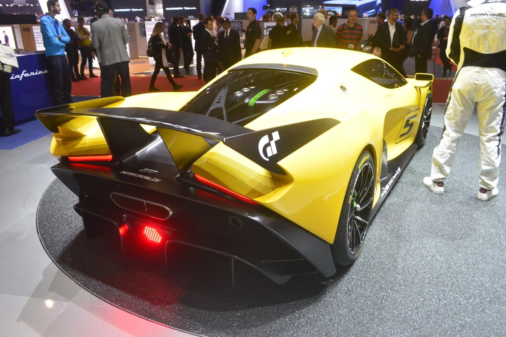 The designers of this Fittipaldi EF7 Vision Gran Turismo supercar have not announced the engine to be used, saying only that it’s a naturally-aspirated V8