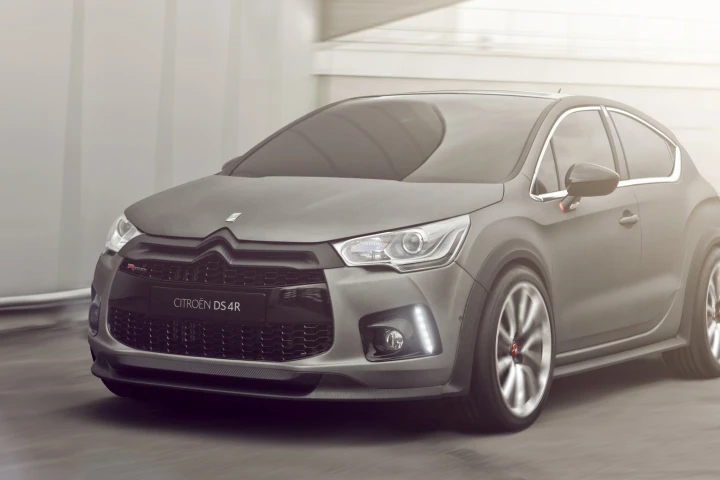 The engine of the DS4R is a 1.6-litre turbo petrol unit producing 256bhp, which calculates to a very impressive 160 bhp per liter.