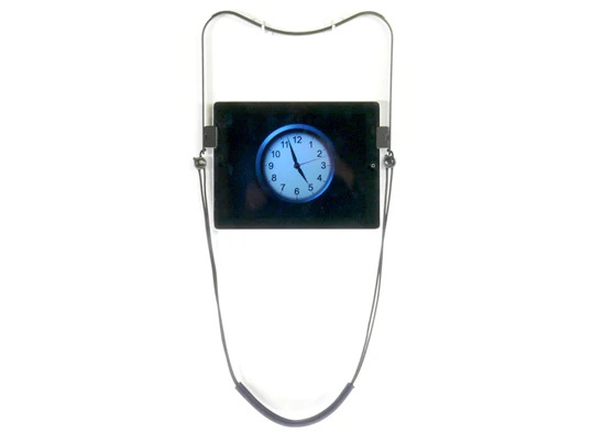The GoPad turns your iPad or other tablet into a wearable accessory (Photo: GoPad.ca)