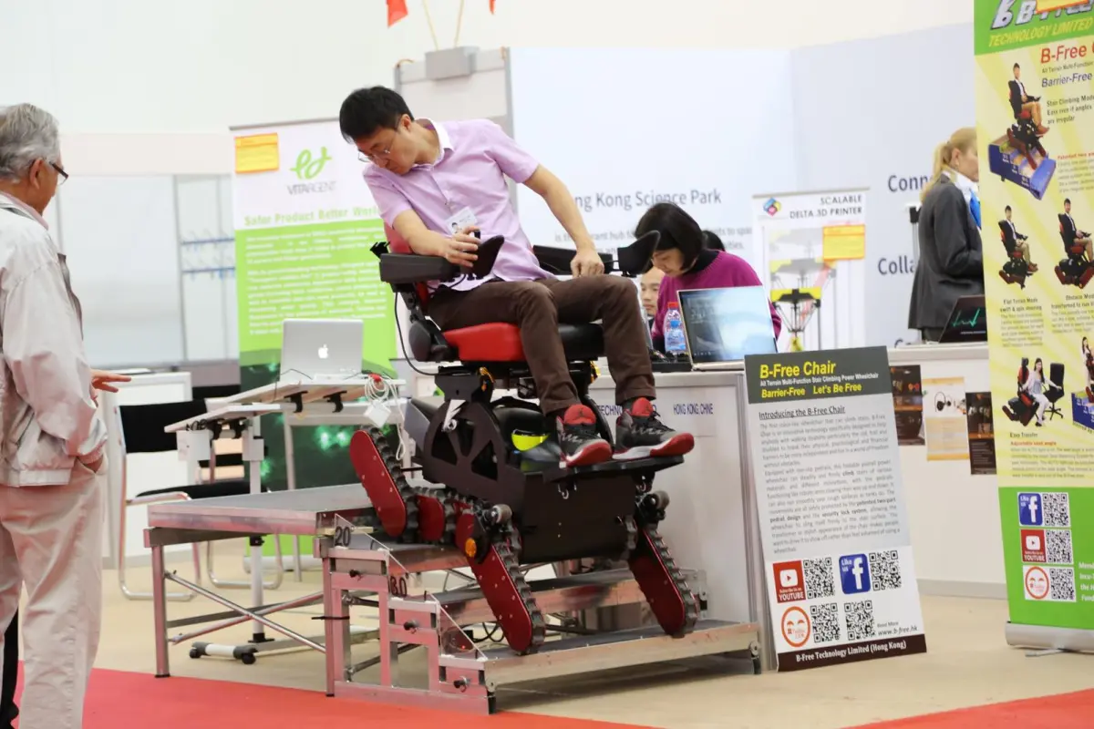 The B-Free Chair uses an innovative design to navigate stairs