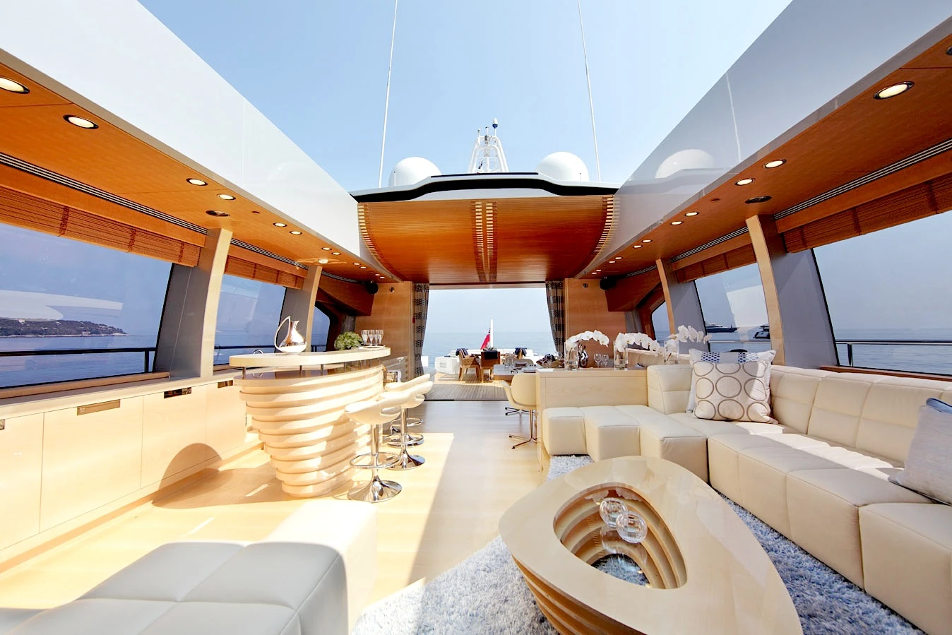 M/Y Shooting Star lounge with cover retracted
