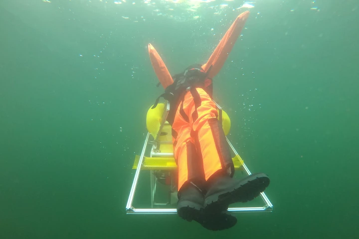 The robot "saves" a submerged dummy from Germany's Hufeisensee lake