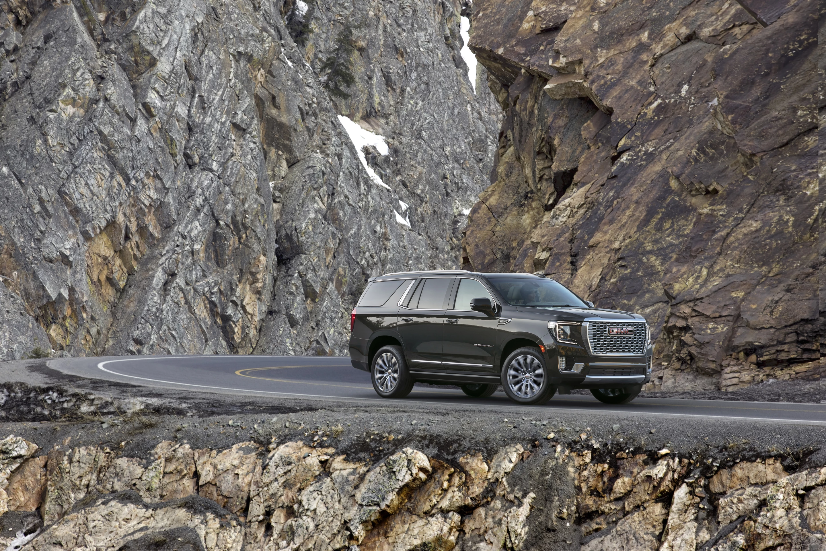 Engine options for the new Yukon and Yukon XL models include a 3.0-liter turbocharged diesel and a newly redone 6.2-liter V8
