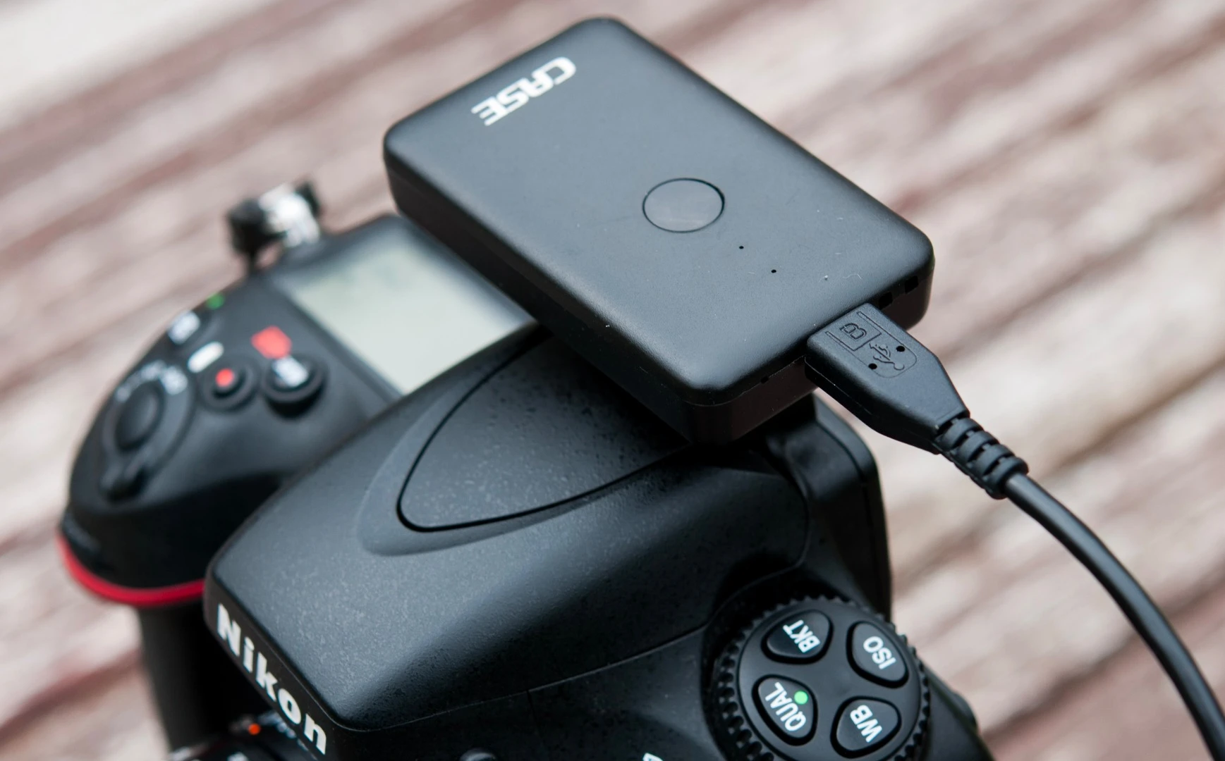 The Case Remote Air from Cheering Tech is a small wireless camera controller