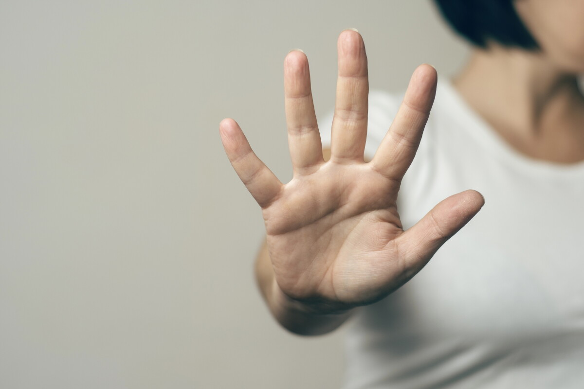 How your brain learns who to avoid after a bad experience