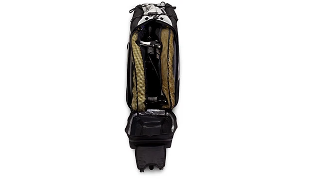 The Biknd Helium is a bicycle shipping case that uses inflatable bladders to protect one's bike