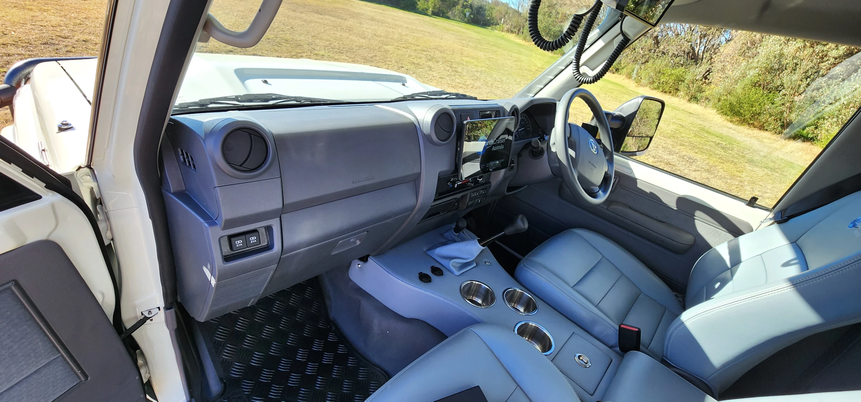 EarthCruiser redoes the cab seats and adds sound/vibration damping up front