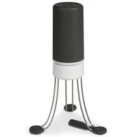 The Autonomous Saucier automatically stirs sauce in the pan, freeing you up for other kitchen duties