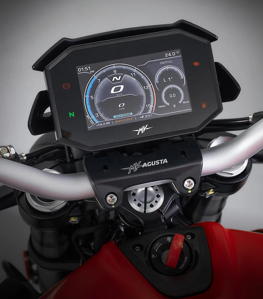 The 5.5-inch TFT dash gets Wi-Fi and Bluetooth connectivity to pair up with your phone, and lets you adjust a host of rider aids and four riding modes