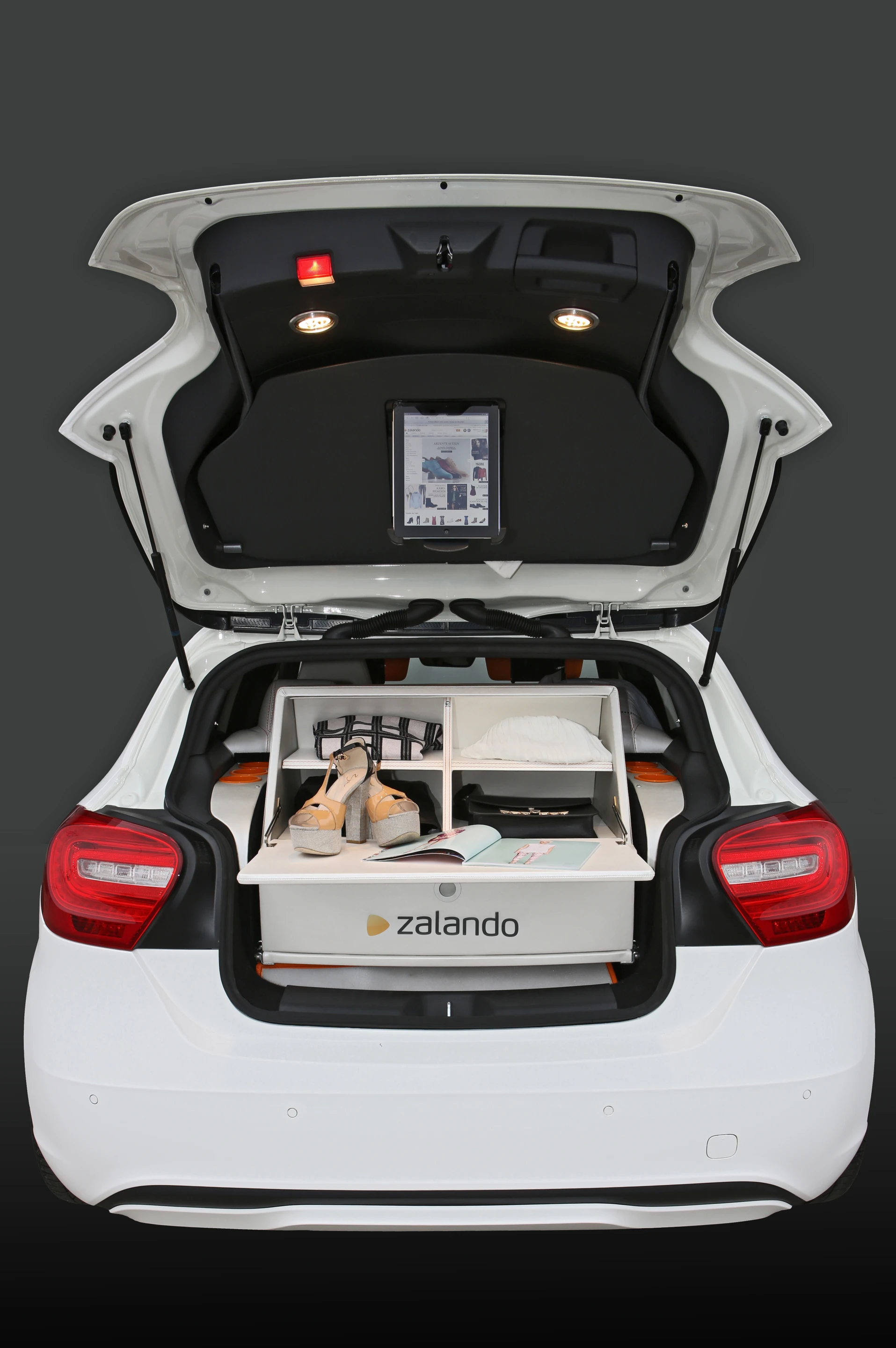 The rear of the Zalando concept, showing the third iPad