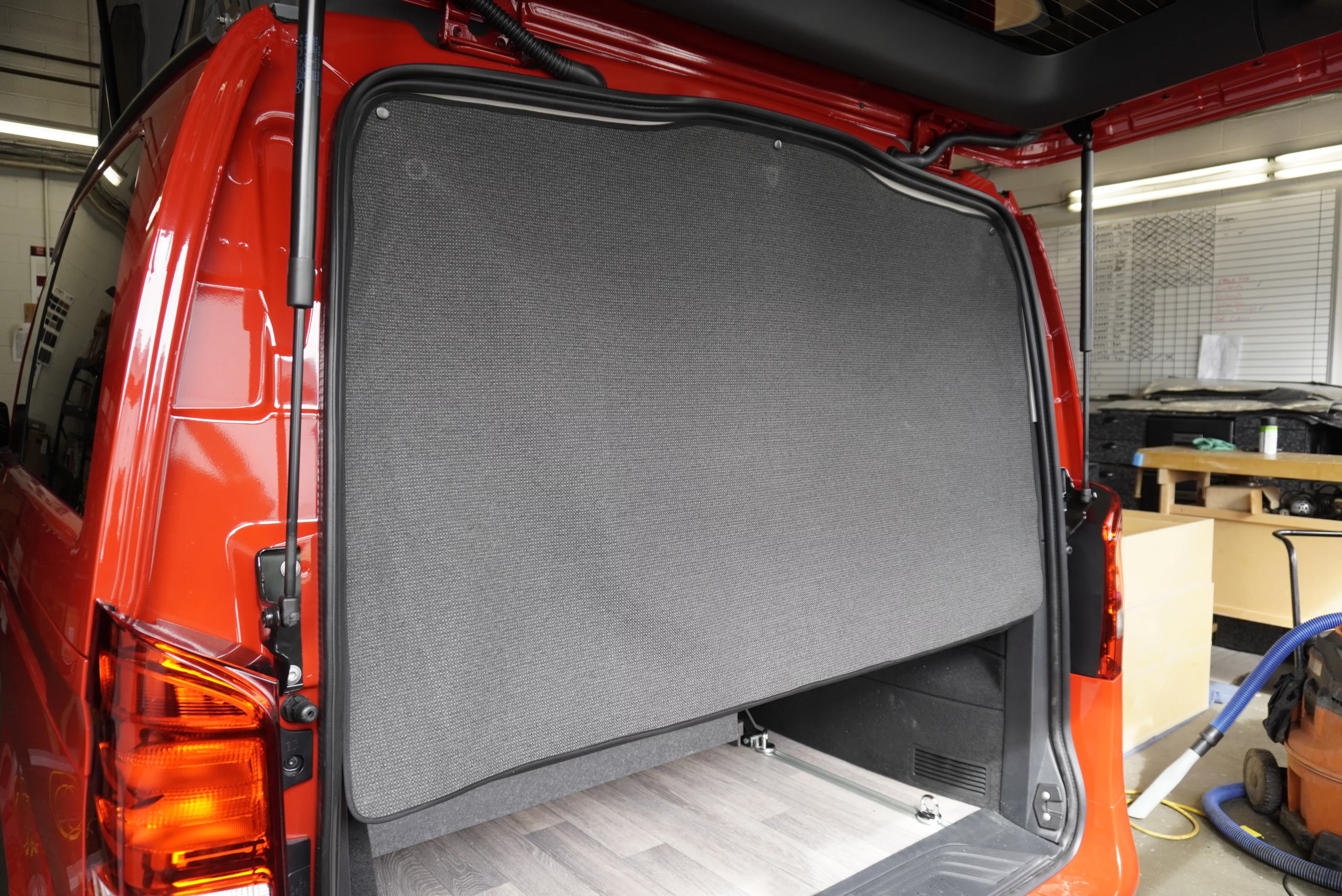 Rear blackout curtain