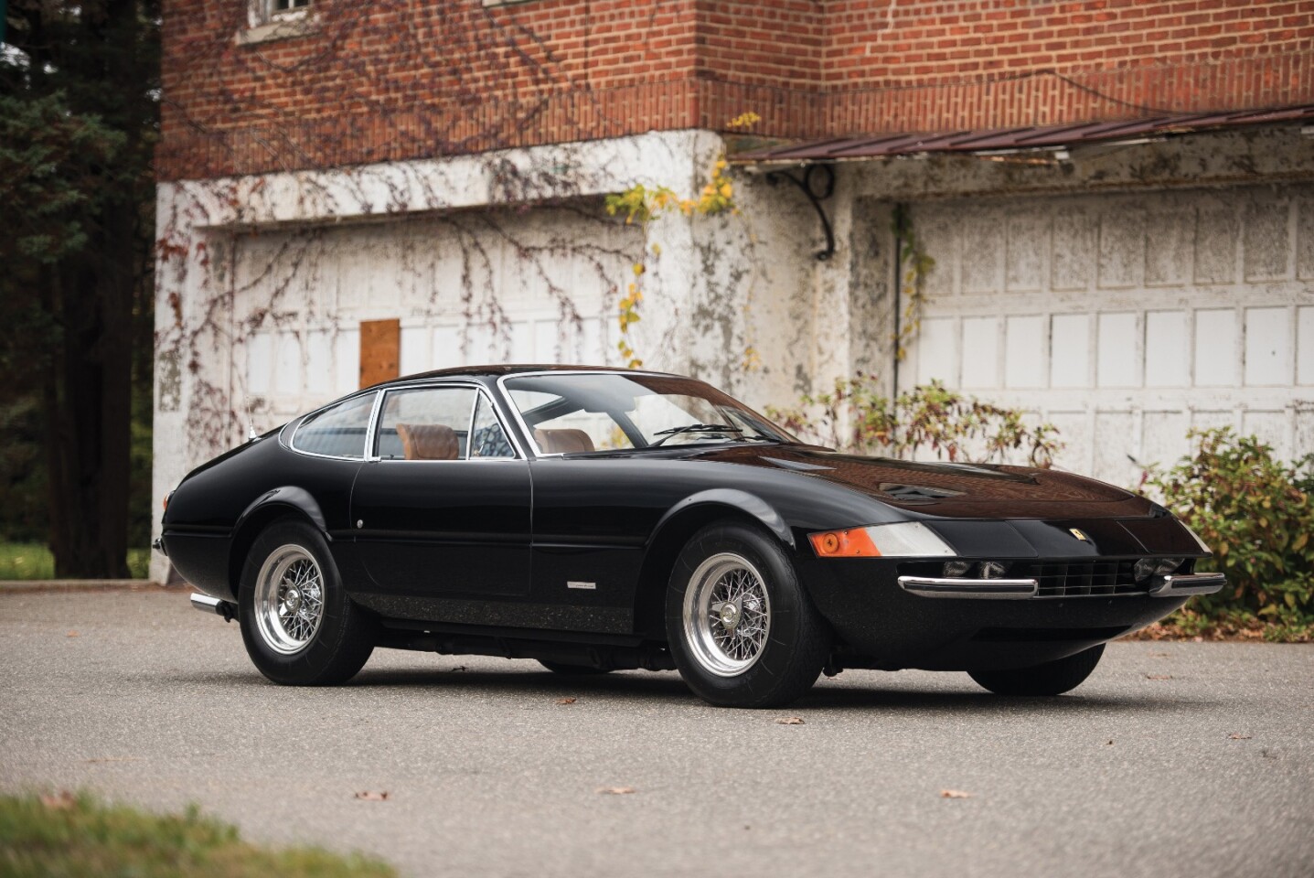 This 1972 Ferrari 365 GTB/4 Daytona Berlinetta has an estimate price of $750,000 to $875,000