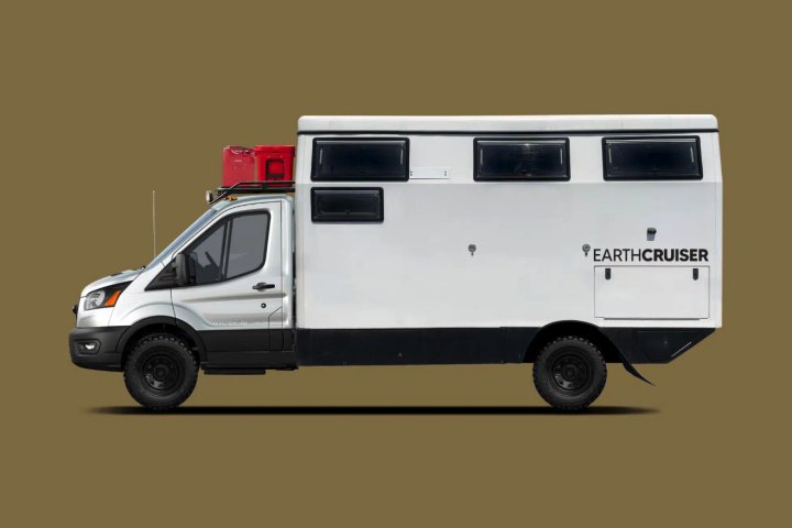 First look at the all-new EarthCruiser Evado, which will be built on both the Transit AWD and Mercedes Sprinter AWD cab chassis