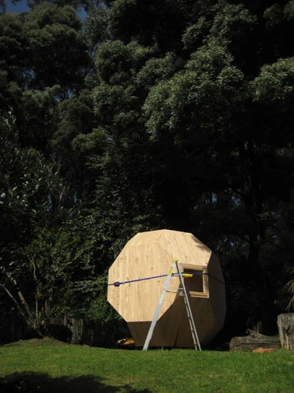 Habitable Polyhedron in the making