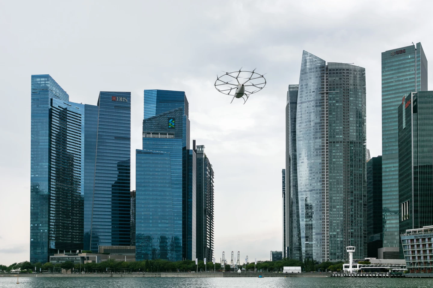 German company Volocopter has again moved to build up its presence in Singapore, this time by flying its 18-rotor aircraft over the island nation’s Marina Bay