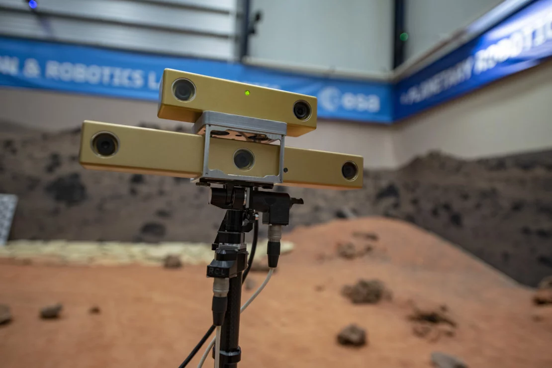 The ExoMars rover will be equipped with stereo navigation cameras for digital mapping