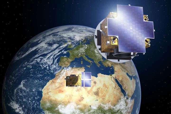 Proba-3 satellites in formation