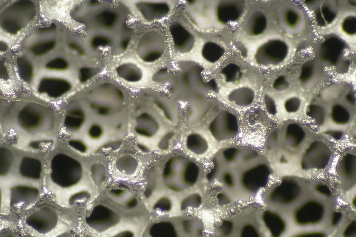 Aluminum-Cemet at 40x magnification