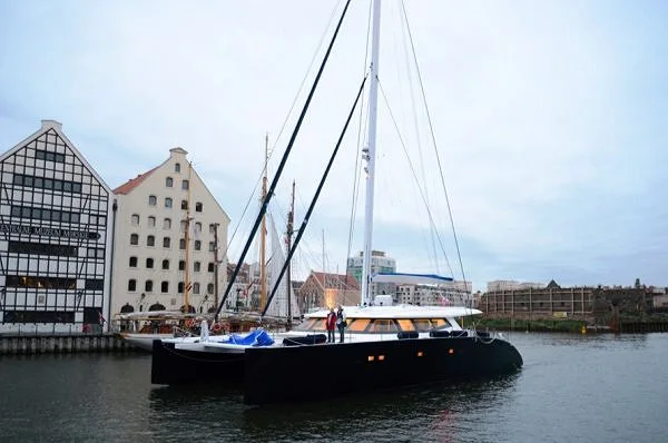 The Sunreef 80 entering the water for the first time