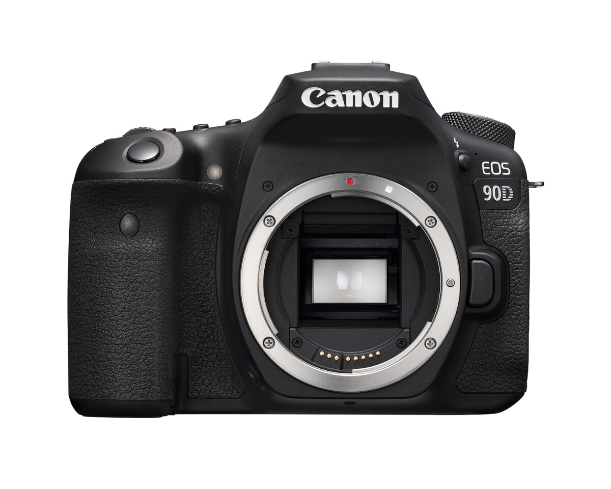 The EOS 90D features the 32.5 megapixel APS-C CMOS sensor