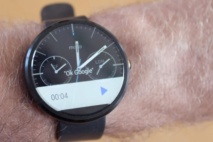 The Moto 360 is available now, starting at US$249 (Photo credit: Eric Mack/Gizmag.com)
