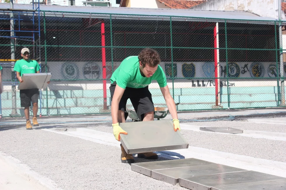 Pavegen lays out the tiles ahead of installation