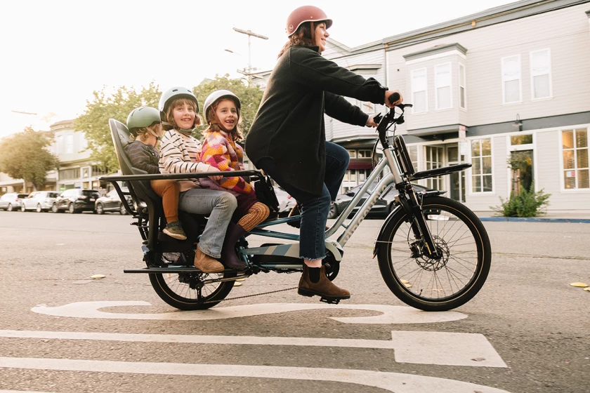 "Deciding to embrace the cargo bike lifestyle involves a lot of research, comparison, and work from the outset," says Steve Zourntos, Head of Product at Xtracycle. "We built the Swoop ASM to answer all your questions - will we all fit? Yes. What accessories do we need? We include them. Is this a great value? Yes. Our designs remove the barriers so riders can say yes to cargo biking with confidence."