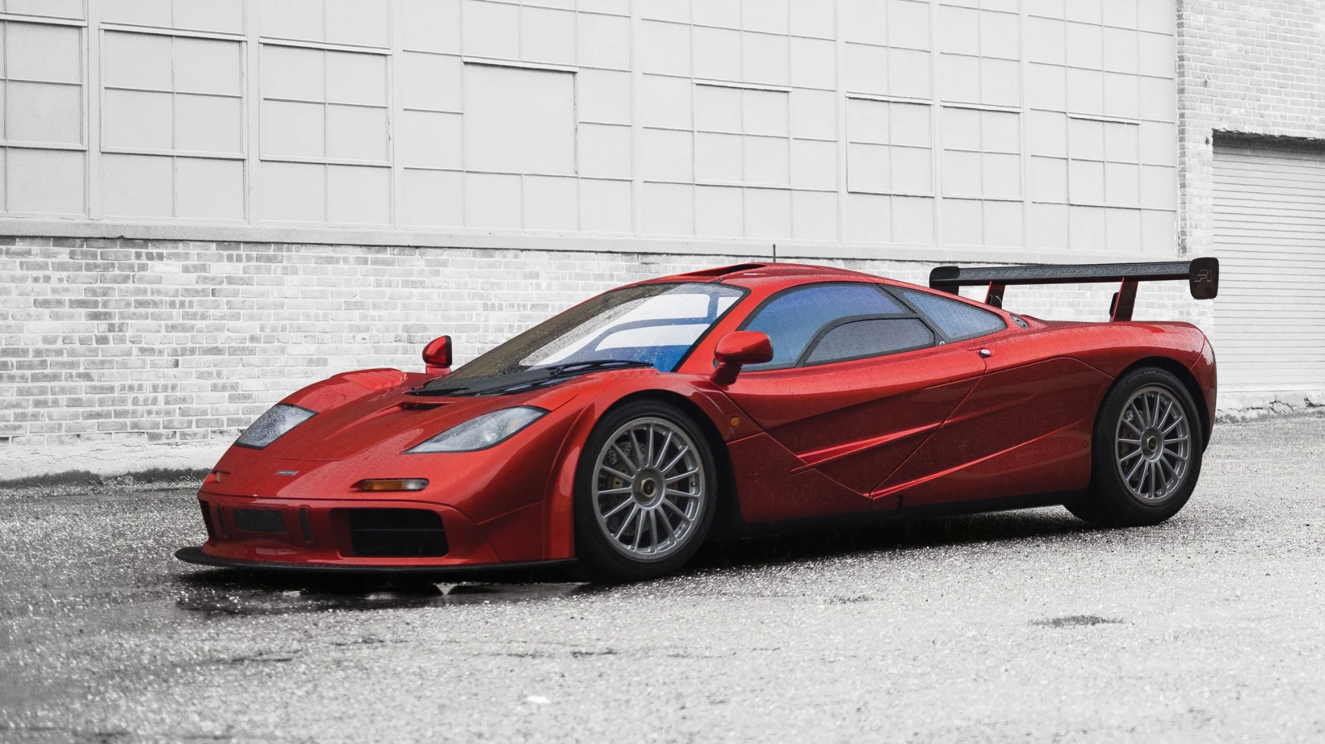 The 1998 McLaren F1 'LM-Specification' significantly exceeded the $8,470,000 record for the model set in Monterey in 2013, fetching $13,750,000 for a new record